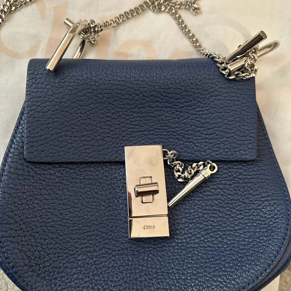Authentic Navy blue Chloe Drew bag with silver hardware - Picture 2 of 4